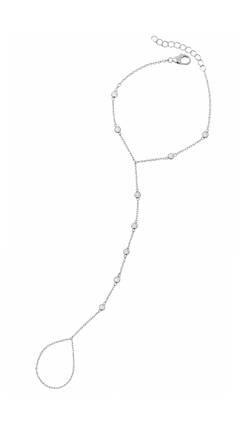 Maisie Handchain